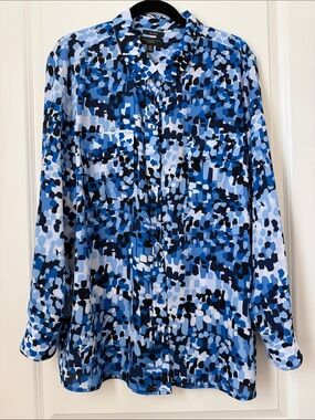 Investments “Olivia” Blue Multi-Print Long Sleeve Blouse with Patch Pockets 2X